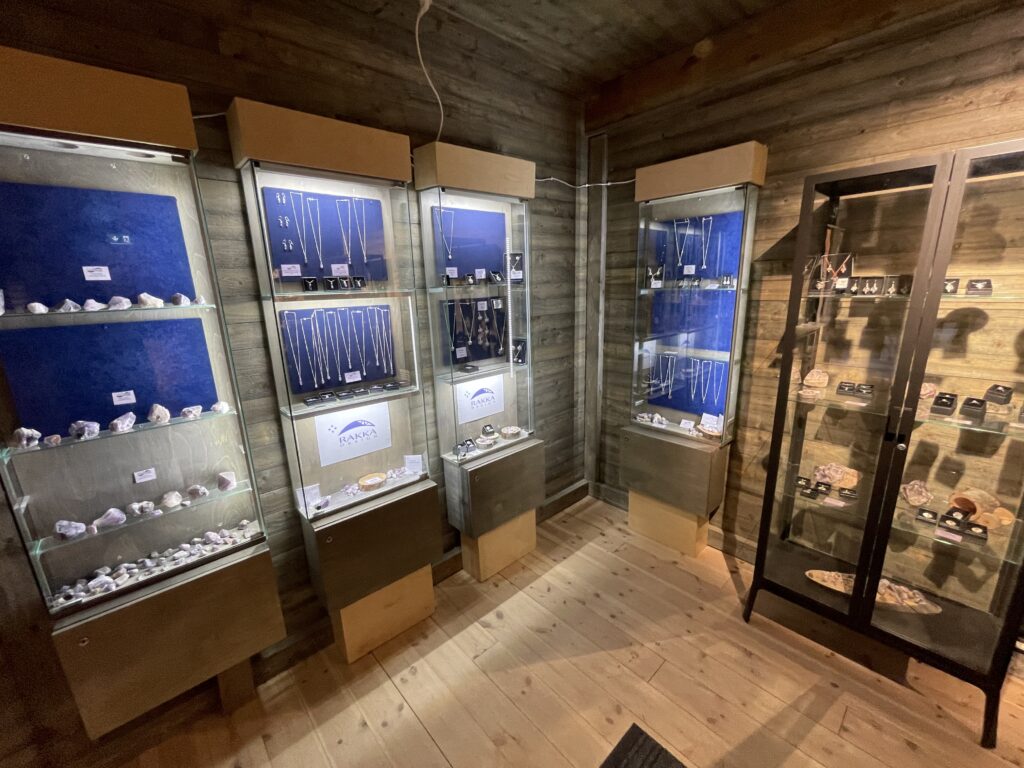 amethyst mine in luosto