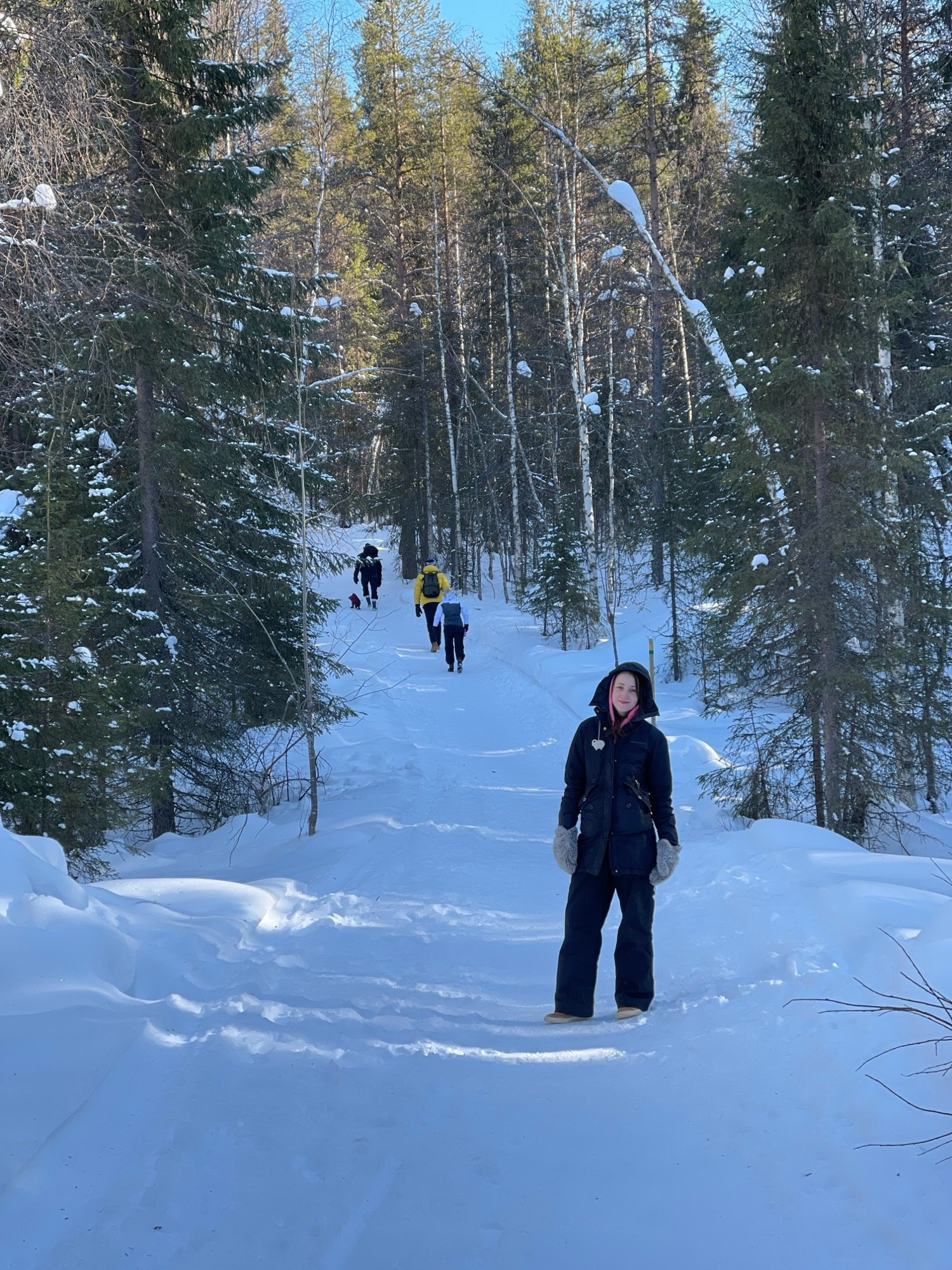 locals in ruka